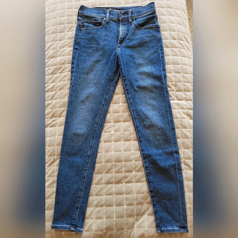 Express mid rise skinny jeans